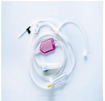 一次性微量调节型精密过滤输液器