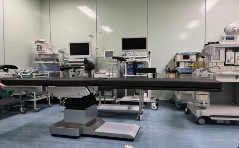 20250430_碳纤维手术床板_20250430_114324_6603.jpg 20250430_碳纤维手术床板_20250430_114324_6603.jpg