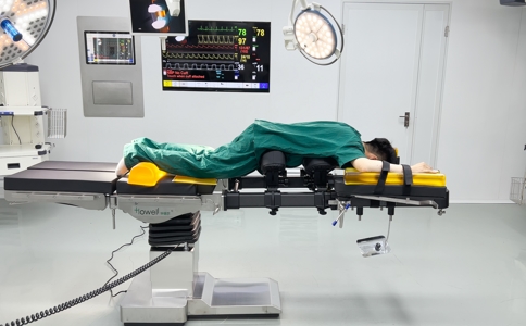 20250430_碳纤维手术床板_20250430_114211_5494.jpg 20250430_碳纤维手术床板_20250430_114211_5494.jpg