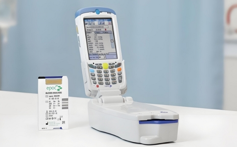 雅培手持血气分析仪 08-04-2025.jpg 雅培手持血气分析仪 08-04-2025.jpg